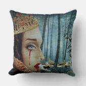 ゴシック様式の超ユニークリアルなコラージュ悲しいハートの女王 クッション (正面)