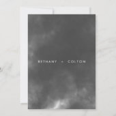 ゴシック様式の黒と白のカラスの抱擁結婚の セーブザデート (裏面)