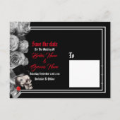 ゴシック様式の、バイクもしくは自転車に乗る人または石の黒い結婚式の保存日付 案内ポストカード (裏面)