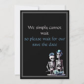 ゴシック様式、黒、スケルトン婚約の発表 招待状 (裏面)