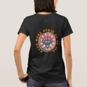 ゴシック系女子の個性派ドクロTシャツ - ユーモア溢れるデザイン Tシャツ (裏面)