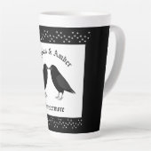 ゴシック結婚スキスをするラヴカスタムァン カフェラテマグ (右アングル)