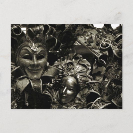 ゴシック調濃色の仮装マスク（黒） ポストカード (正面)