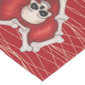 ゴシック赤いハートの列とボーンスカルらせん状 ショートテーブルランナー (コーナー)