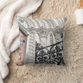 ゴシック門 クッション (ブランケット)