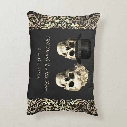 ゴシック風の新郎新婦スカルが死パーソナライズされたぬ アクセントクッション (裏面(縦))