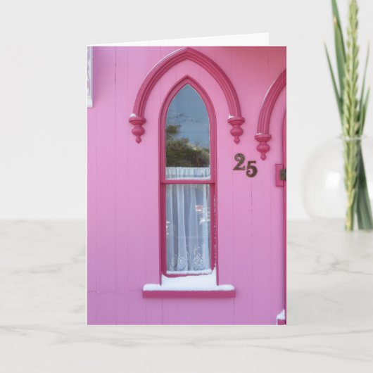 ゴシック風の窓と雪 – マーサのブドウ畑 カード (正面)