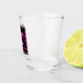 ゴシック風の紫色がかった赤いバラの花結婚の ショットグラス (右)