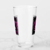 ゴシック風の紫色がかった赤いバラの花結婚の タンブラーグラス (右)