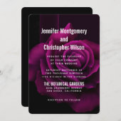 ゴシック風の紫色がかった赤いバラの花結婚の 招待状 (正面/裏面)