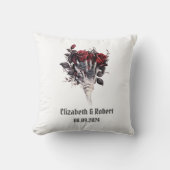 ゴシック風の赤いバラの結婚骨格 クッション (正面)