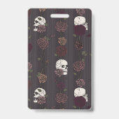 ゴシック スカルが花嫁にドリンクを買ってあげるQRコード バッジ (Back)