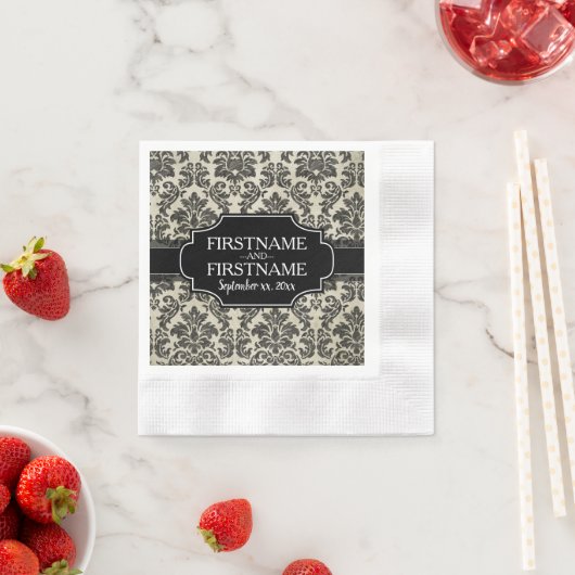 ゴシック ブラックレースとパーチメントの結婚記念日 縁ありカクテルナプキン (インサイチュ)