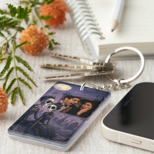 ゴシッパーソナライズされたクのハロウィーン写真 キーホルダー (正面右)