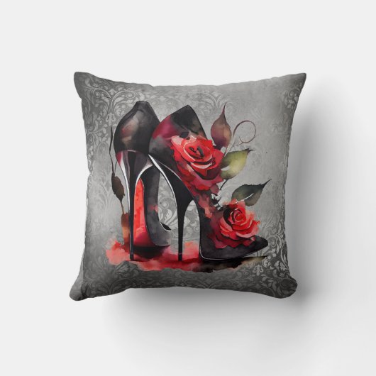 ゴシッファッショニスタク赤の下のバラ付き文字 クッション (裏面)