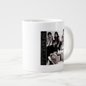 ゴシップガール白黒グループグラフィック ジャンボコーヒーマグカップ (正面右)