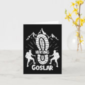 ゴスラールドイツでのハイキングHikerのための休暇 カード (黄色い花)