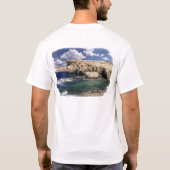 ゴゾ島のAzure Window Attraction Tシャツ (裏面)