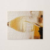 ゴッセットで満たされたシャンパンのガラス笛 ジグソーパズル (横)