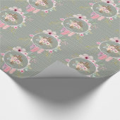 ゴッドマザー – パーソナライズされたフローラクロスセージ緑 ラッピングペーパー (角)