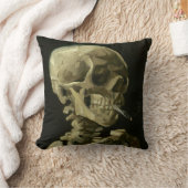 ゴッホ喫煙のスカルの投球のクッション クッション (ブランケット)