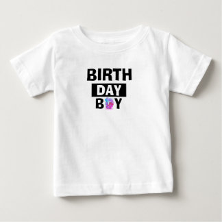 ゴマ通り |エルモ – 誕生日ボーイベビーTシャツ ベビーTシャツ