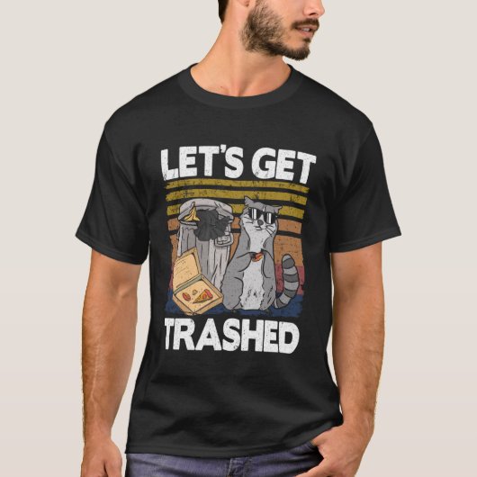 ゴミ箱ゴミ箱を取ろうアライグマ Tシャツ (正面)