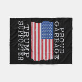 ゴミ誇りを持ったトランプサポーターProトランプごみTr フリースブランケット (正面(横))