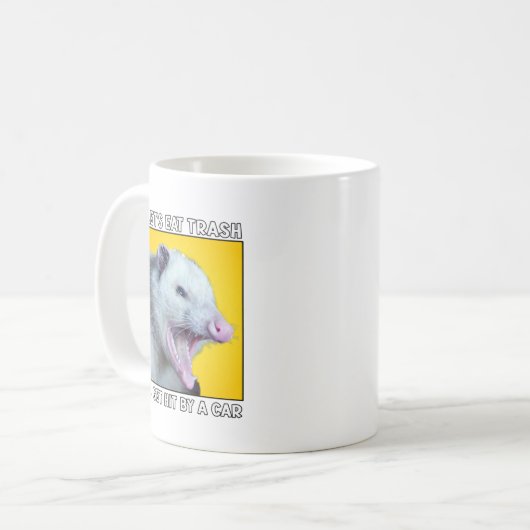 ゴミ食べを捨てて車のおもしろい諺に当たる コーヒーマグカップ (正面左)