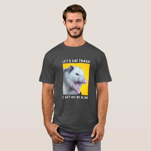 ゴミ食べを捨てて車のおもしろい諺に当たる Tシャツ (正面フル)