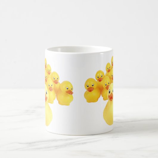 ゴムはユーモアのコーヒー・マグを引込めます コーヒーマグカップ (中央)