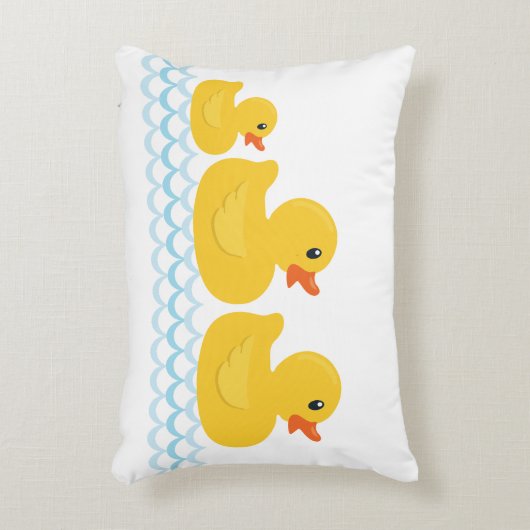 ゴムダッキー(アヒルちゃん)ファミリー子供部屋枕 – イエローダックL アクセントクッション (正面(垂直))