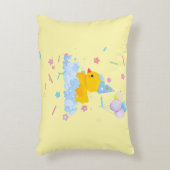 ゴム製のアヒル誕生日に気泡と紙吹雪 アクセントクッション (正面(垂直))