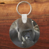 ゴリラが鼻を選ぶ – eeewwwwwwwww! キーホルダー (正面)