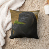 ゴリラグレース – リアル野生生物ポートレート クッション (ブランケット)