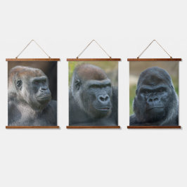 ゴリラファミリー – Ozala Lope And Oumbi 吊り下げ型タペストリー