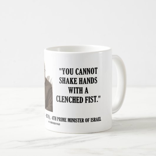 ゴルダ・メイア手によってくいしばられる握りこぶしを揺することができません コーヒーマグカップ (正面右)
