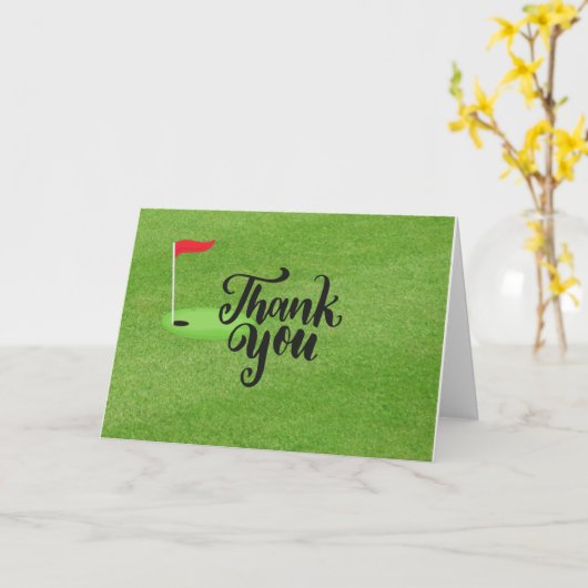 ゴルフありがとう文字と緑の草の上のフラグ カード (黄色い花)