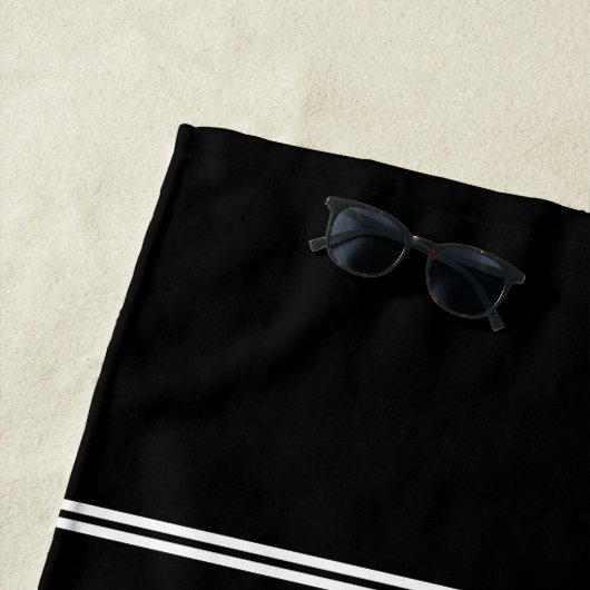 ゴルフおもしろいクラブユーモアモダンゴルファー・スポーツブラック ビーチタオル (インサイチュ)