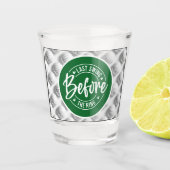 ゴルフとビールおもしろいのことわざ学士の結婚 ショットグラス (正面)