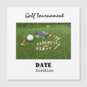 ゴルフのお別れパーティーゴルフボールとティーオングリーン (正面)