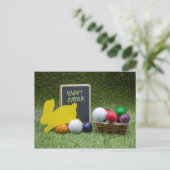 ゴルフのイースター ゴルフボールとカラフルな卵 シーズンポストカード (スタンド正面)