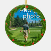 ゴルフのクリスマスリースあなたの写真を赤に追加 セラミックオーナメント (正面)