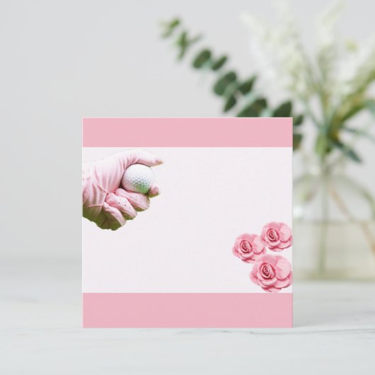 ゴルフのレディーゴルファーの手がボールを握っている (スタンド正面)