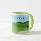 ゴルフをする父の日のマグ マグカップ (正面右)