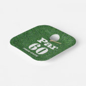 ゴルファーのためのグリーン上のボールとゴルフ60誕生日 ペーパープレート (傾斜あり)