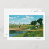 ゴルファーのボールを打つ視点 ポストカード (正面/裏面)