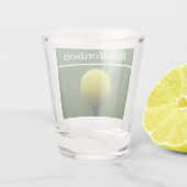 ゴルファー名イエローゴルフボールゴルフコースグリーン ショットグラス (裏面)