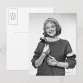 ゴルフクラブを持つ女性 ポストカード (正面/裏面)