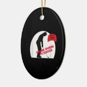 ゴルフゲームはおもしろいアンチトランプ セラミックオーナメント (左)